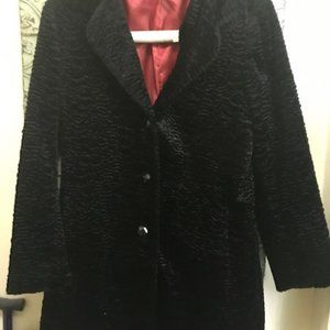 Mercedes New York Faux Fur Black Mid-Length Coat (Size: 8)